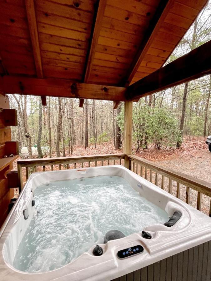 Romantic Laurel Wood Home With Private Hot Tub Tellico Plains Bagian luar foto